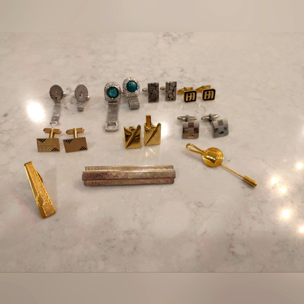 Elegant Cuffings and Tie Clips Set Of 10